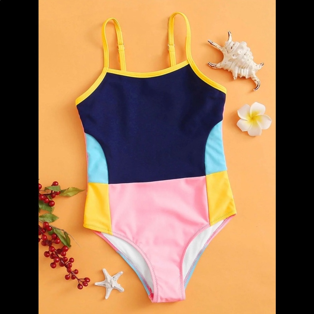 SHEIN GIRLS ONE PIECE SWIMSUIT